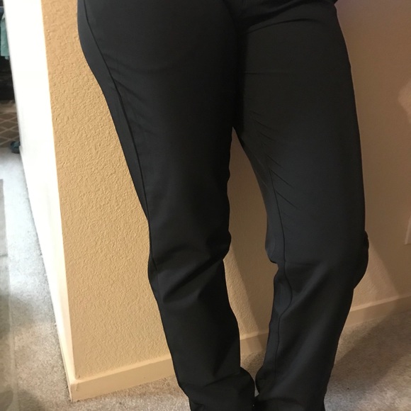 Under Armour Fitted Golf / Work Pants - Picture 5 of 7